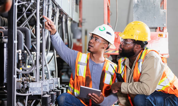 Best Circuit Breaker Repair  in Whitwell, TN
